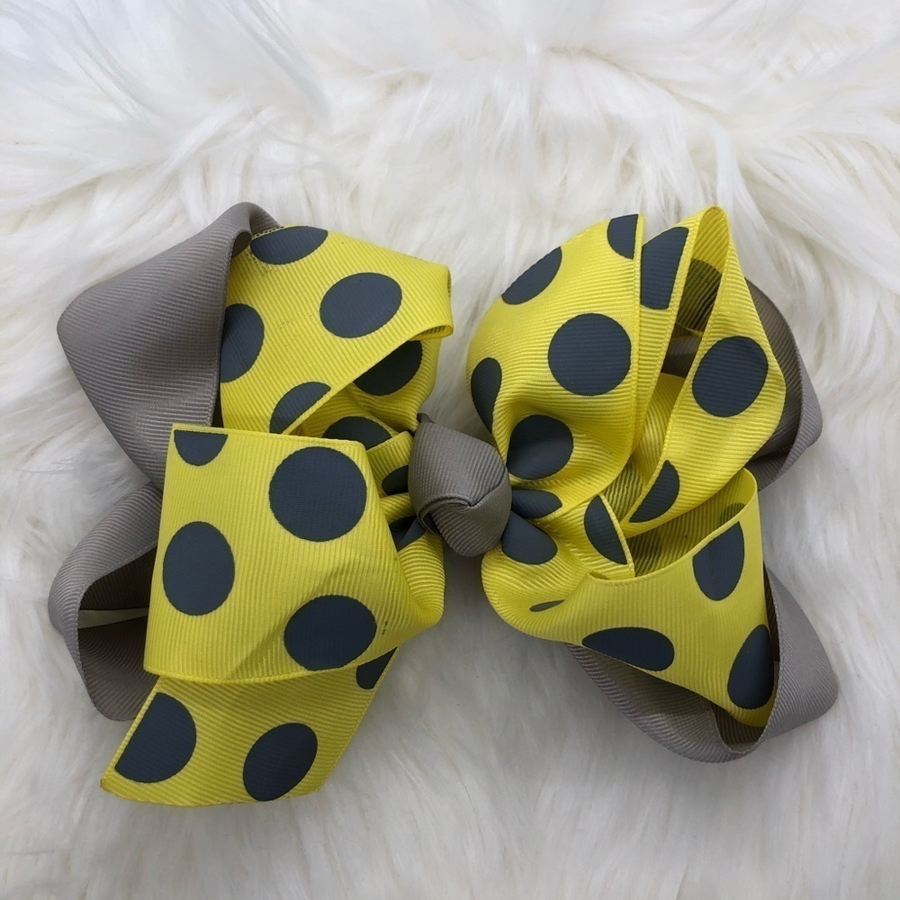 Gaby’s Yellow & Gray Polka Dot Oversized Bow